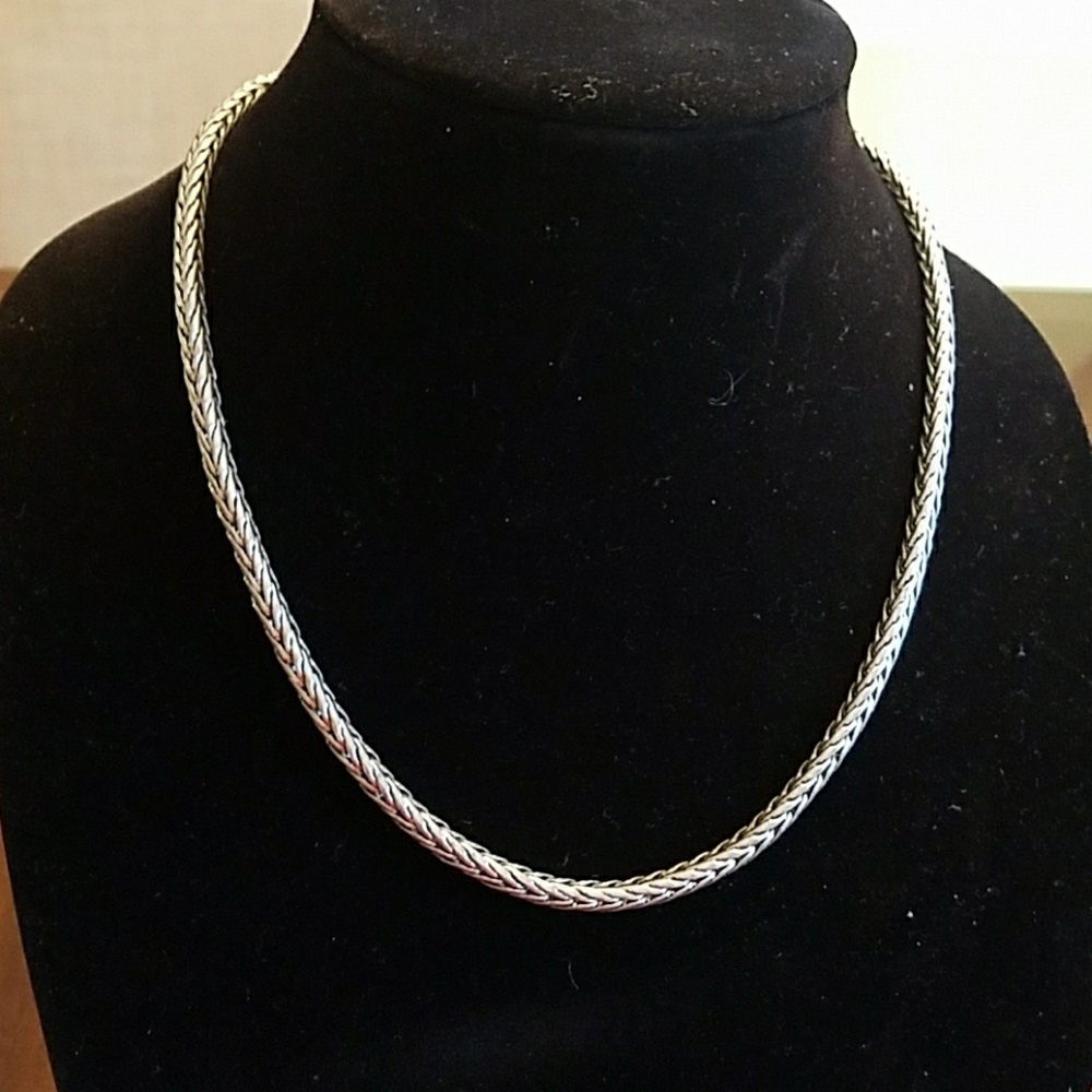 Silver necklace